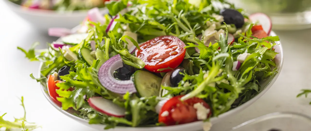 Featured image for St. Louis E. coli Outbreak: Lettuce Cleared as Source
