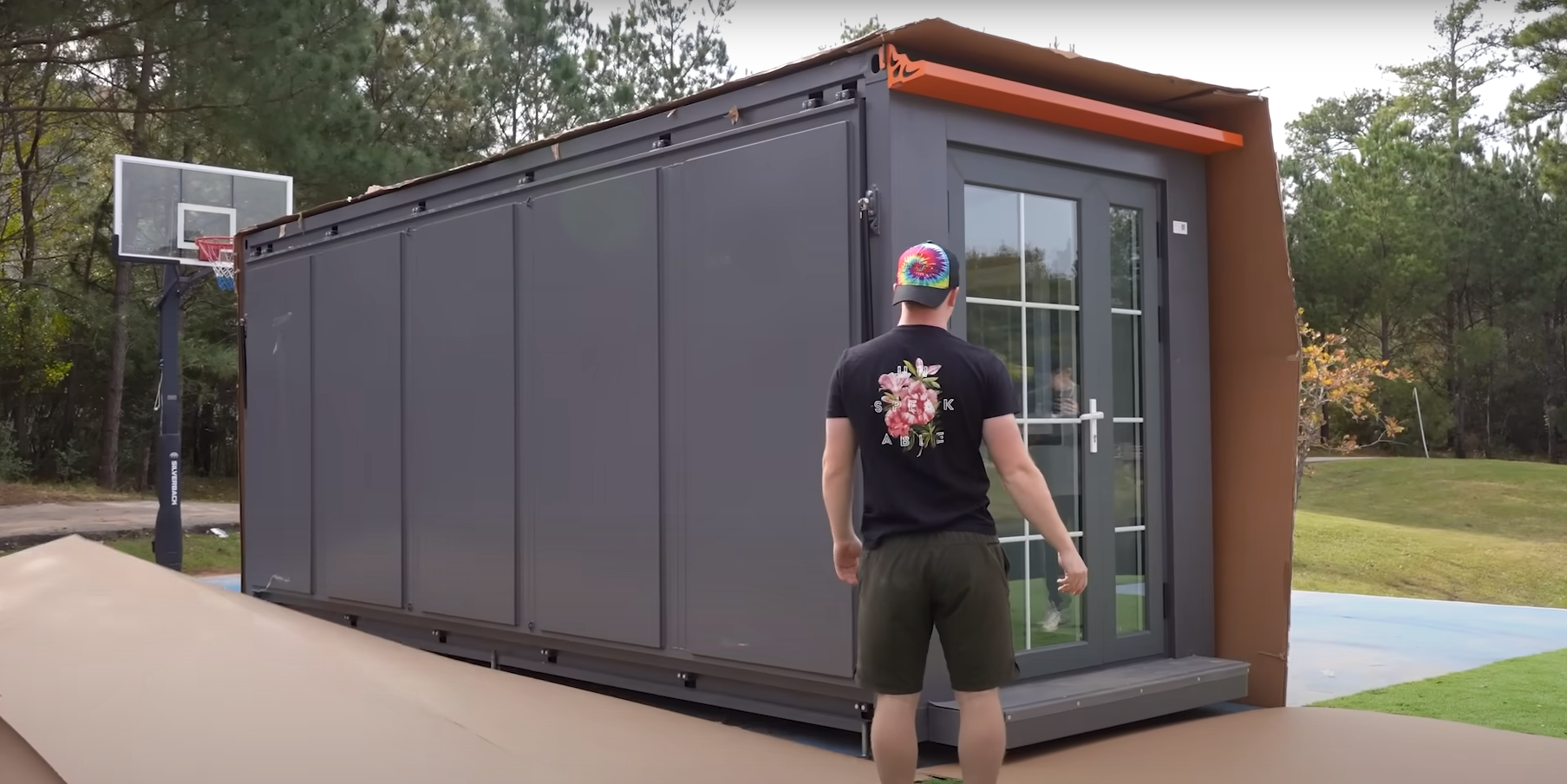 Featured image for "Affordable Homeownership: The Rise of Amazon's Foldable Houses"