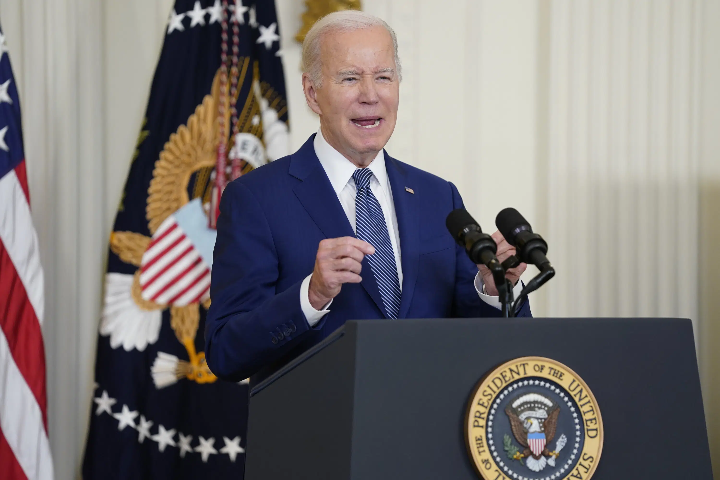 Biden denies US and NATO involvement in Russian mutiny.