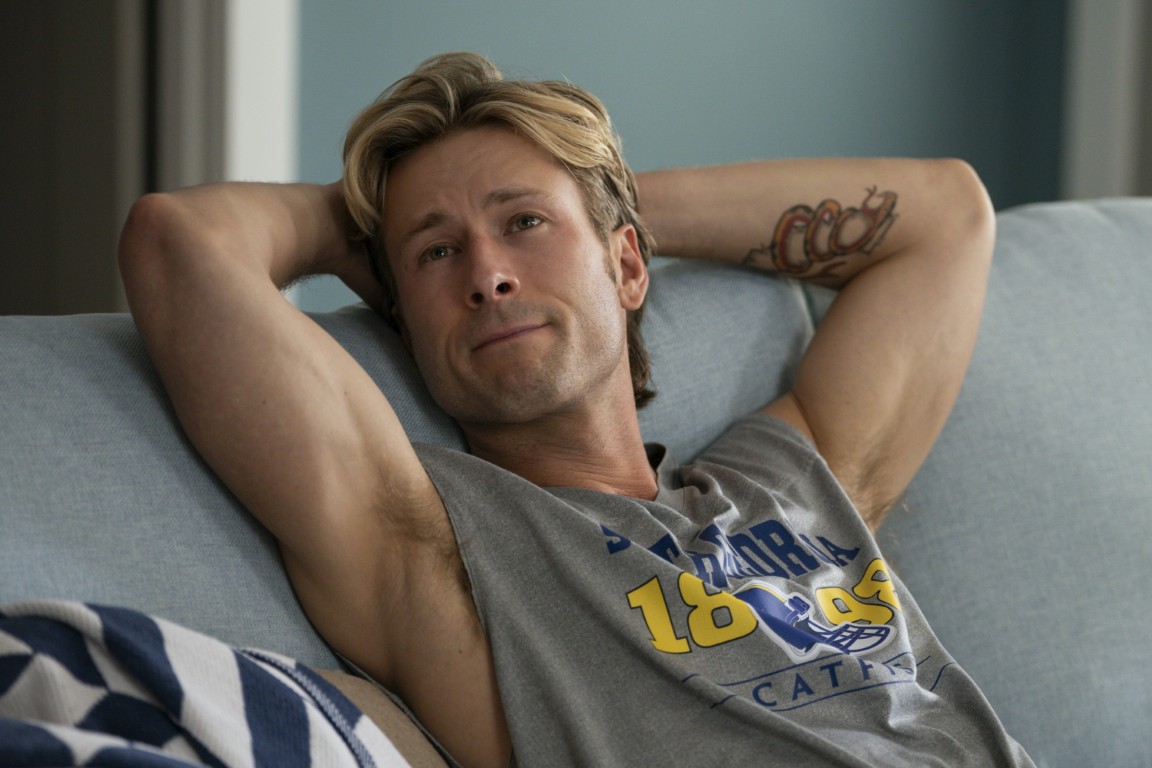Featured image for Glen Powell's 'Chad Powers' Mixes Humor and Heart in Hulu Football Comedy