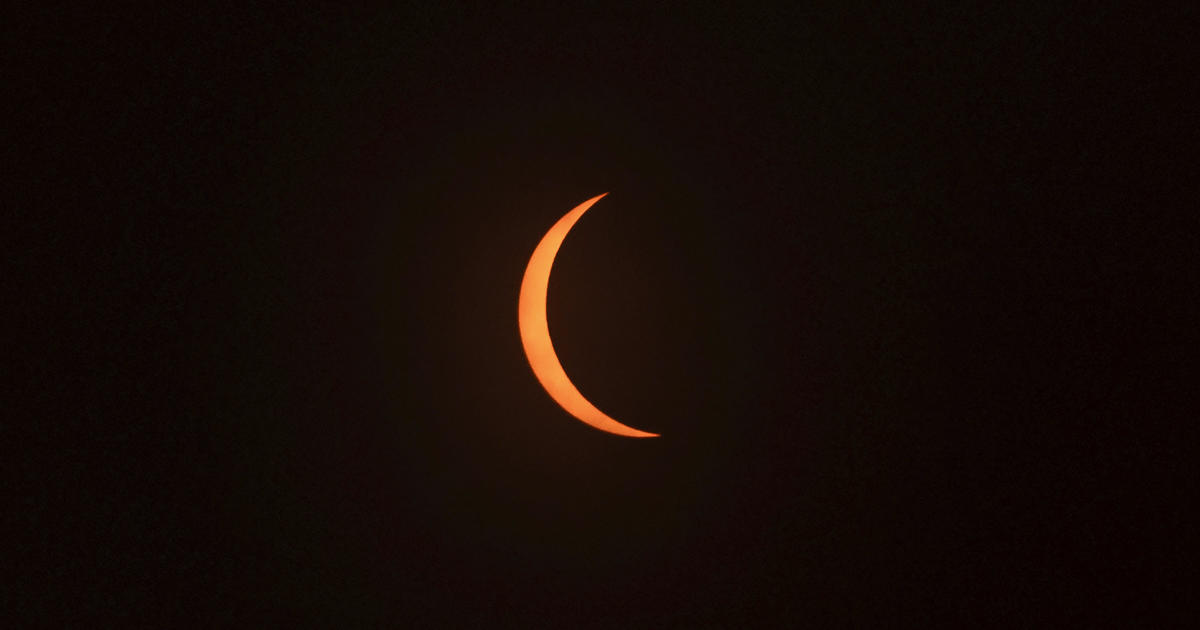 "Philadelphia Astrologer Predicts 2024 Solar Eclipse's Impact on 4 Zodiac Signs"