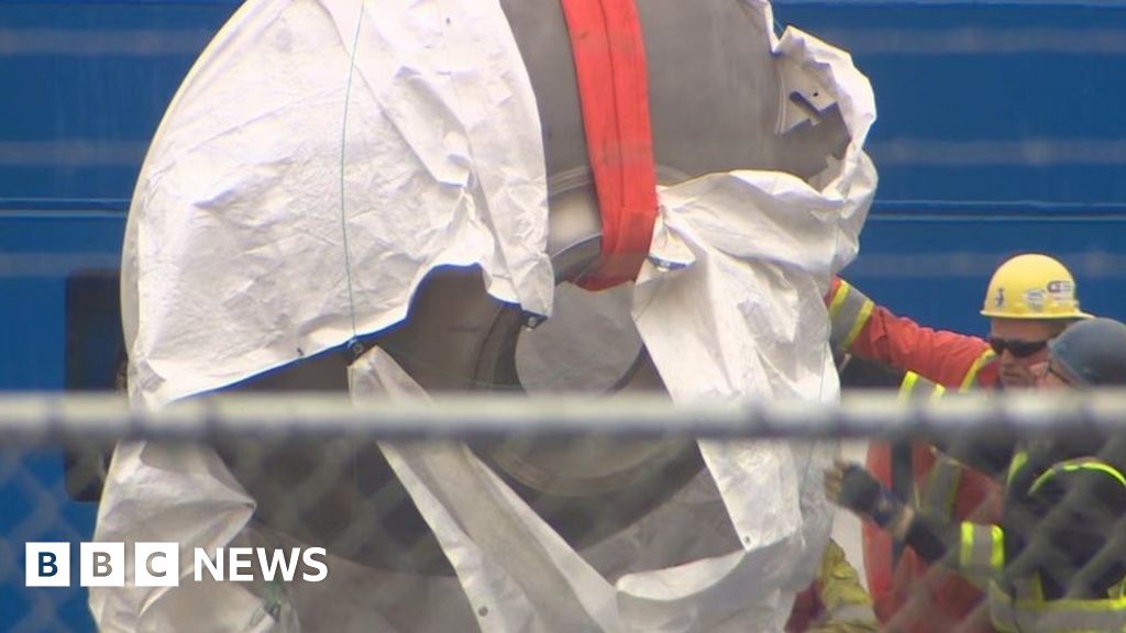 Featured image for "Rare Photos Capture Titanic Wreckage's Journey to Shore"