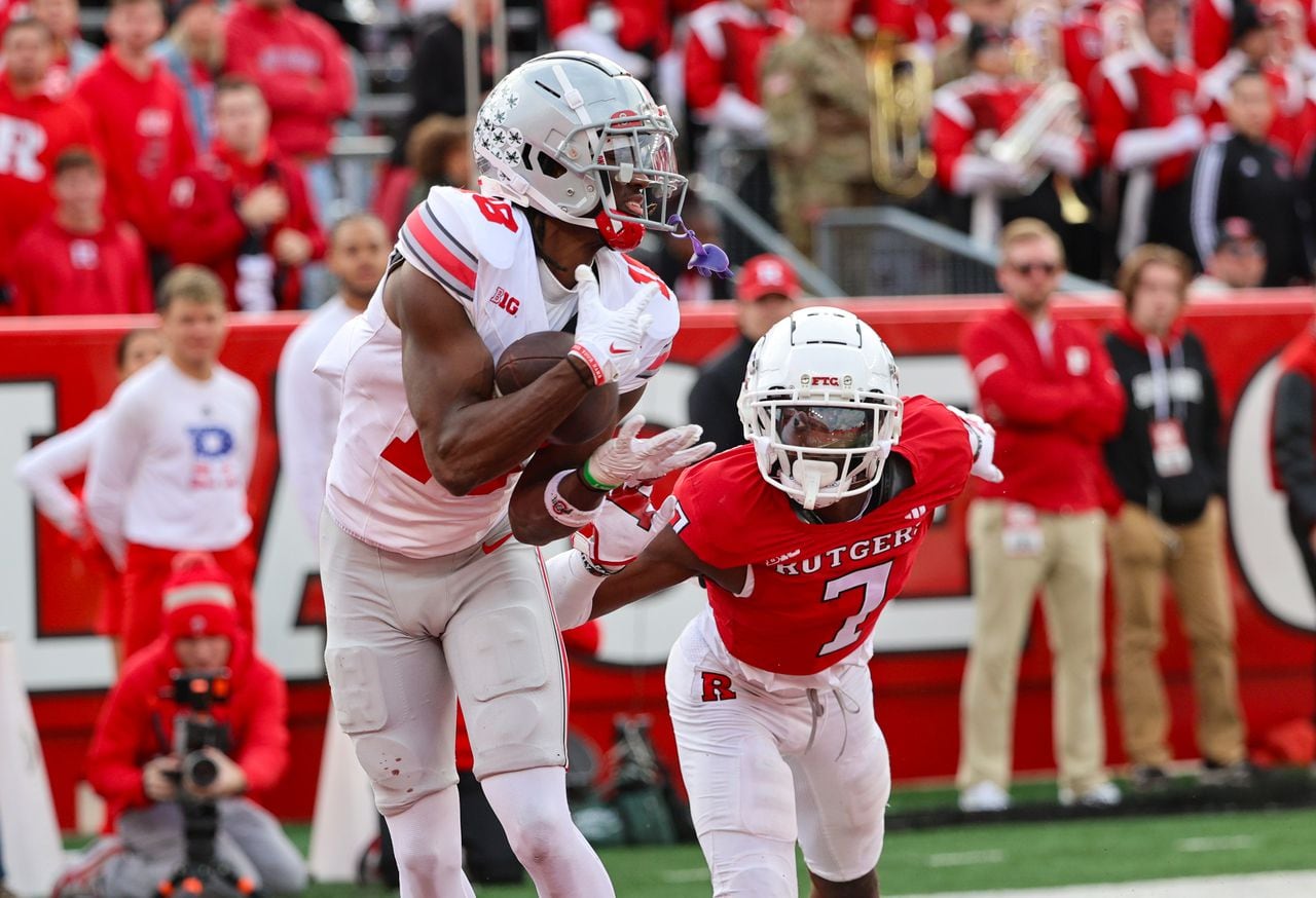 "Heisman Hopefuls: Marvin Harrison Jr., Jayden Daniels, and Michael Penix Jr. on the Race to New York"