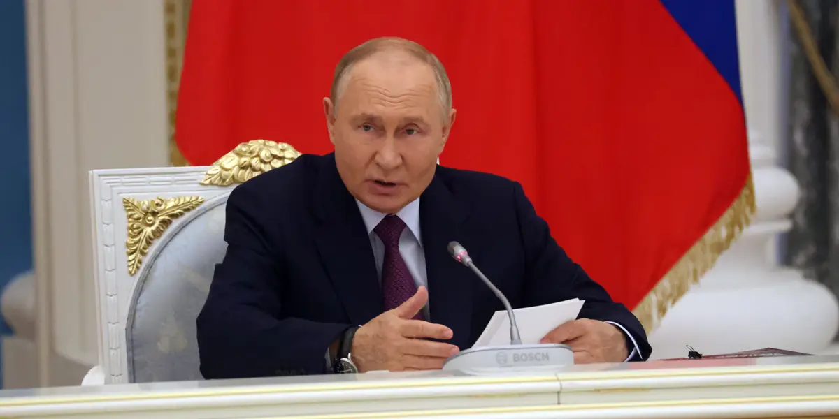 Featured image for Russia's Astronomical Fine on Google Highlights Legal Tensions