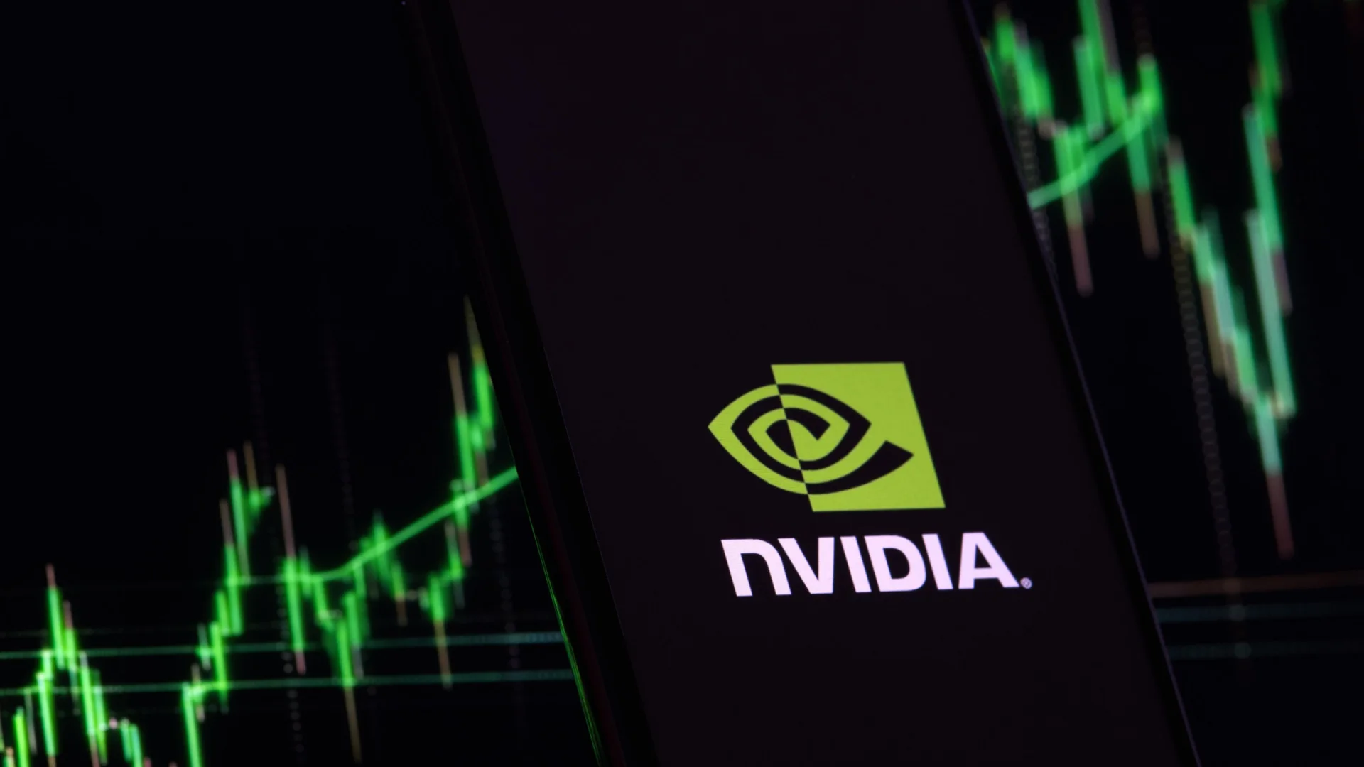 "AI Stocks Surge as Short Interest Plummets Amid 1995 Moment Hype"