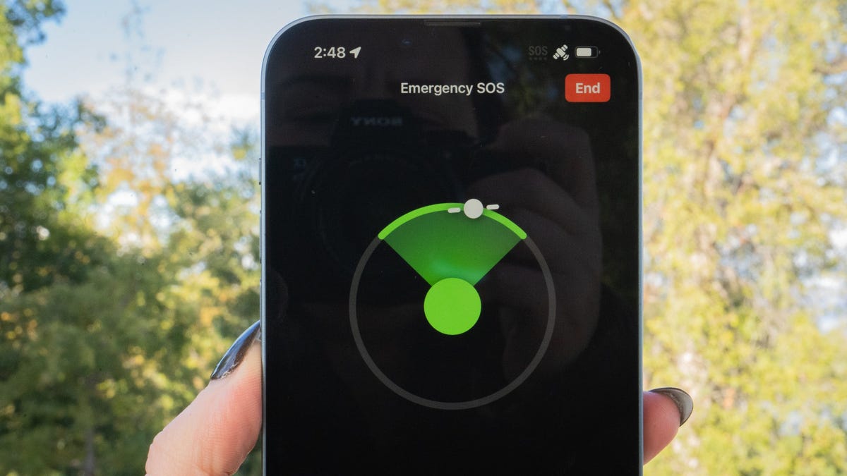 Featured image for Apple Extends Free Satellite Emergency SOS for iPhone 14 Users