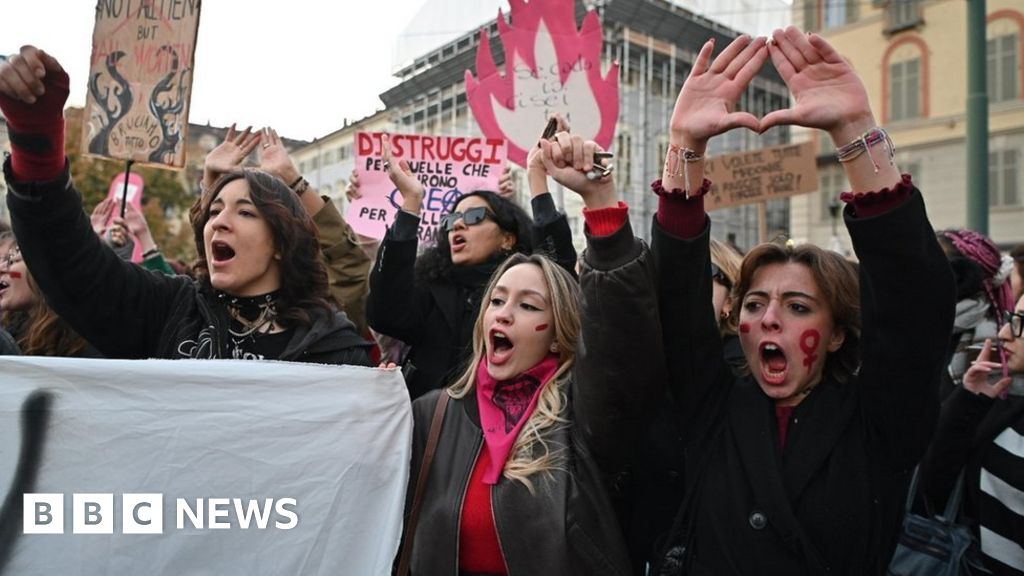 Massive Protests in Italy Demand an End to Violence Against Women