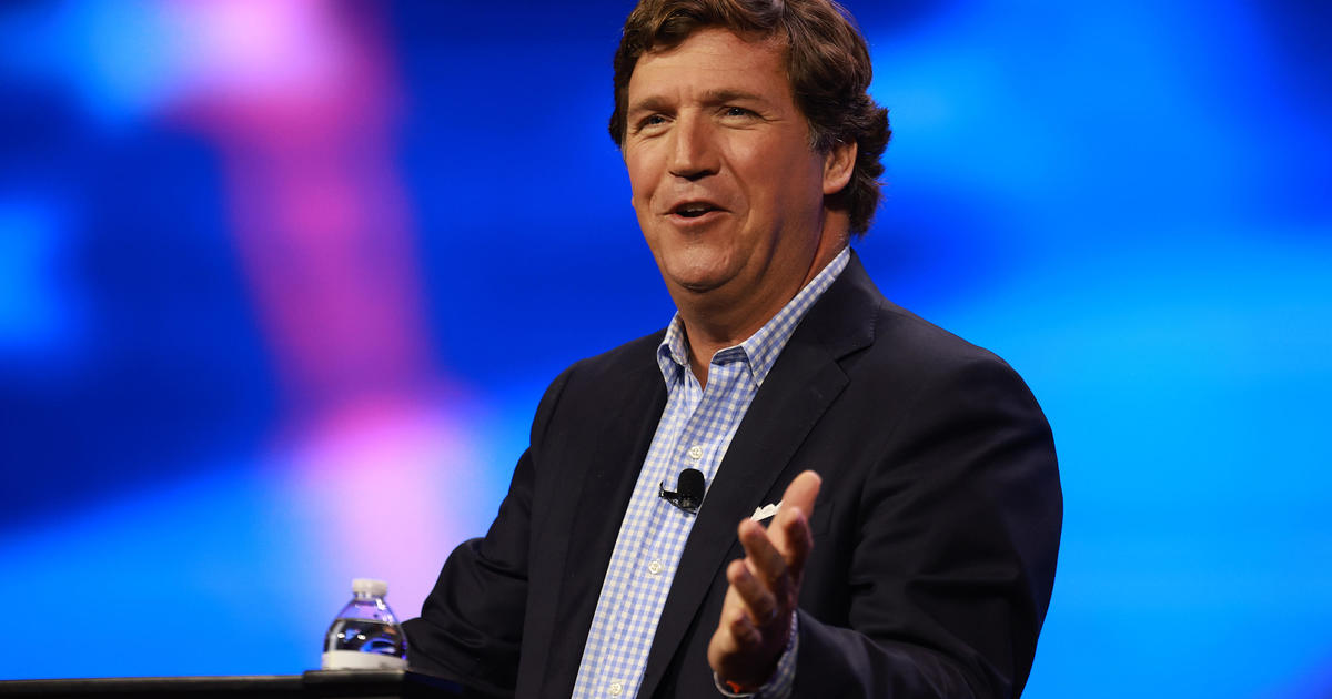 "Tucker Carlson's Exclusive Interview with Vladimir Putin in Moscow Amid Accusations"