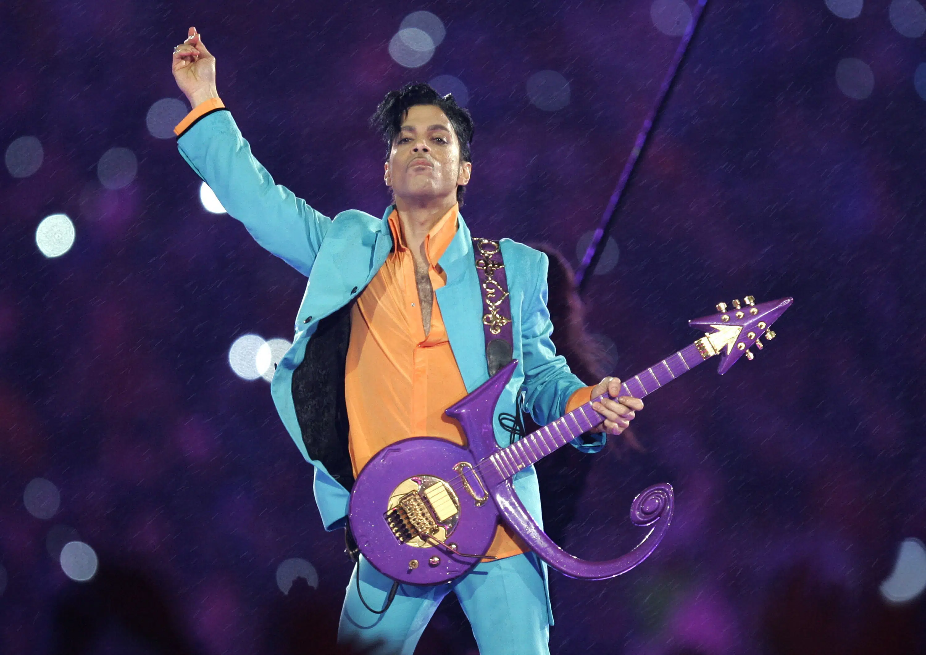 Featured image for Minnesota Renames Highway in Honor of Prince, Signed in Purple Ink.