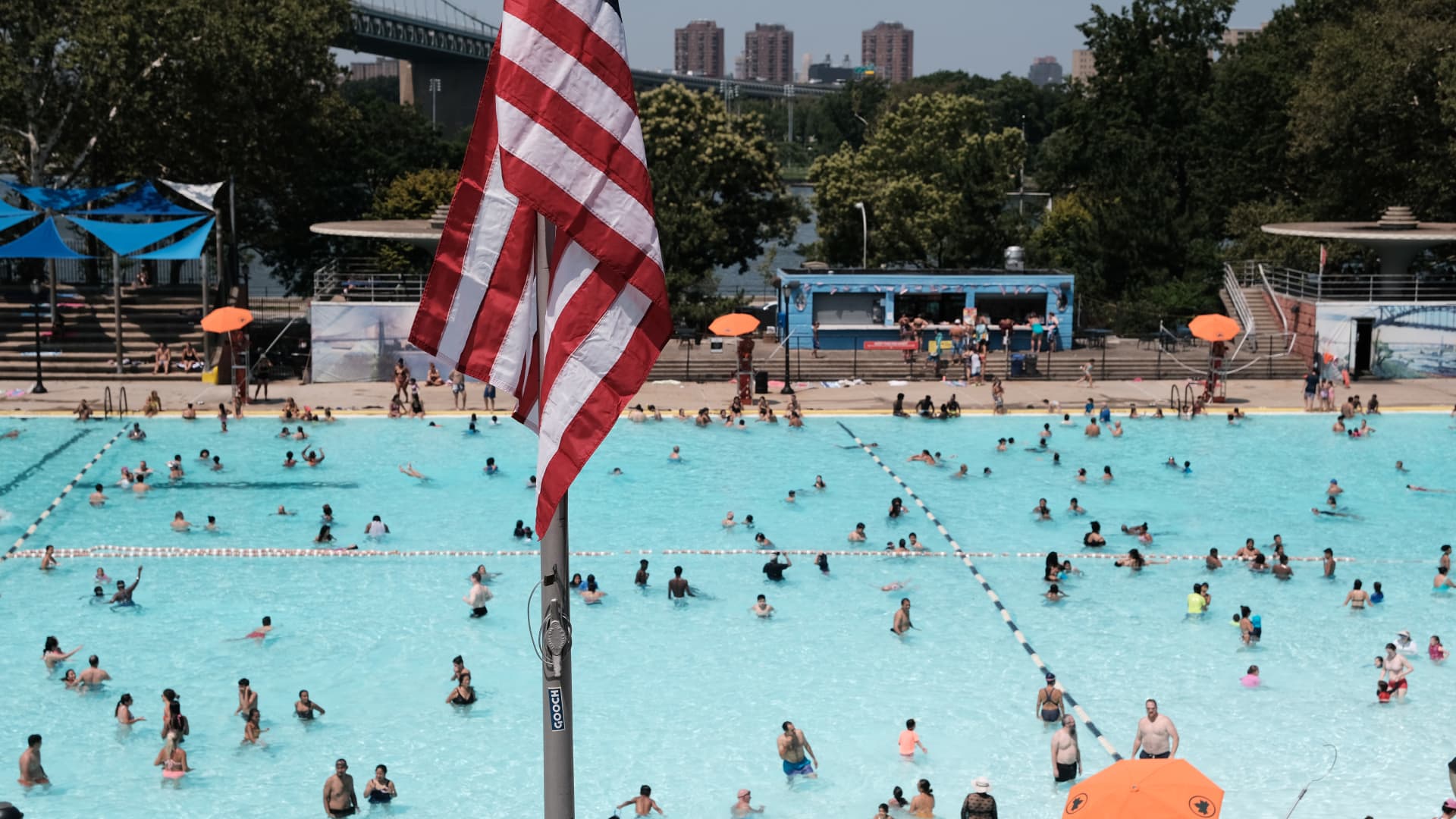 Featured image for Wall Street Analysts' Top Stock Picks and Predictions.