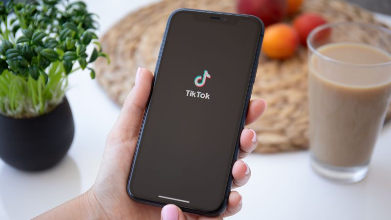 The TikTok Obsession: Unveiling the Pre-Workday Rituals