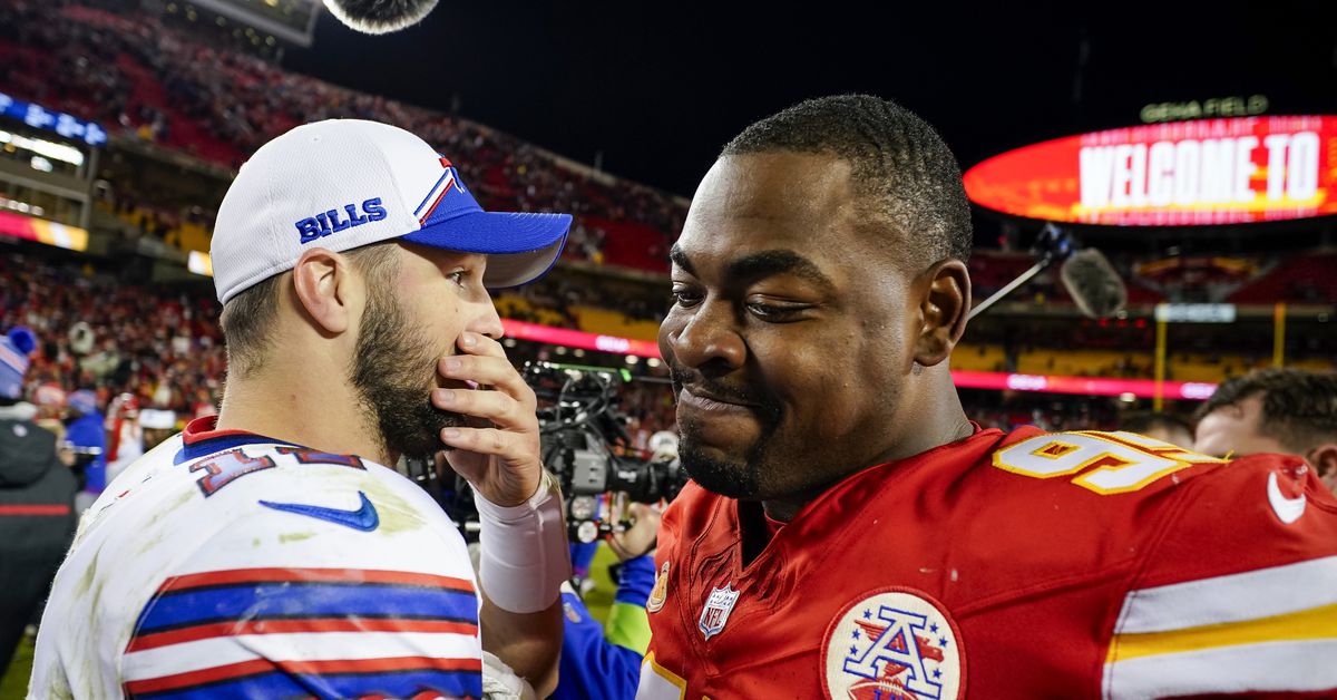 "NFL Divisional Round Power Rankings: Chiefs, Bills, and Packers Lead the Pack"