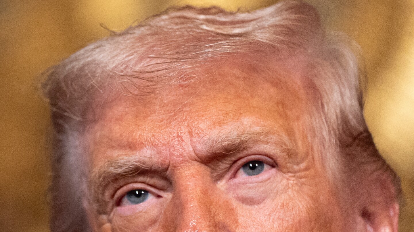 Featured image for Judge halts Trump attempt to revoke attorney's security clearance