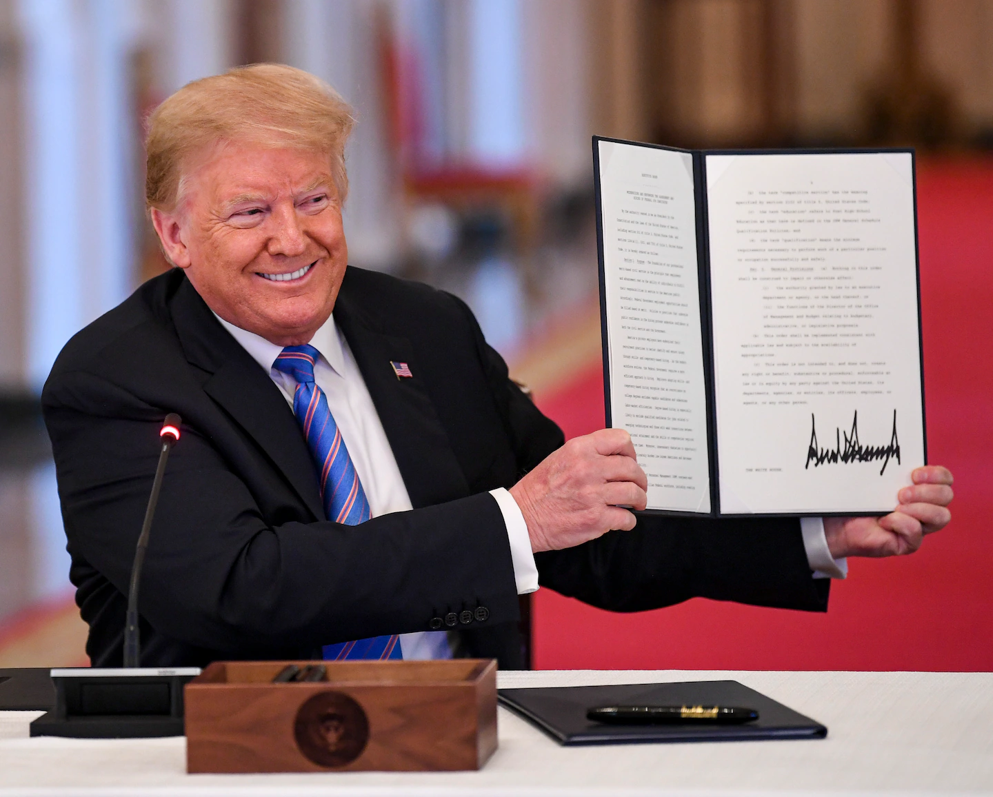 Featured image for Trump's Second Term: Federal Workforce Faces Cuts and Relocations