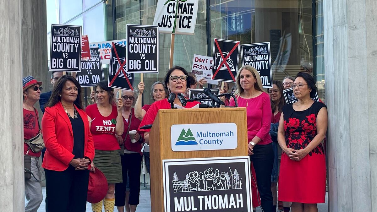 Featured image for Multnomah County seeks billions in damages from fossil fuel companies over deadly 2021 heat dome.