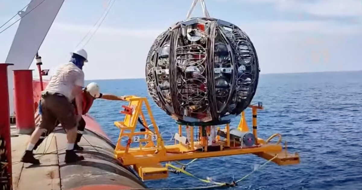 Featured image for Farthest Universe Particle Detected in Mediterranean Sea