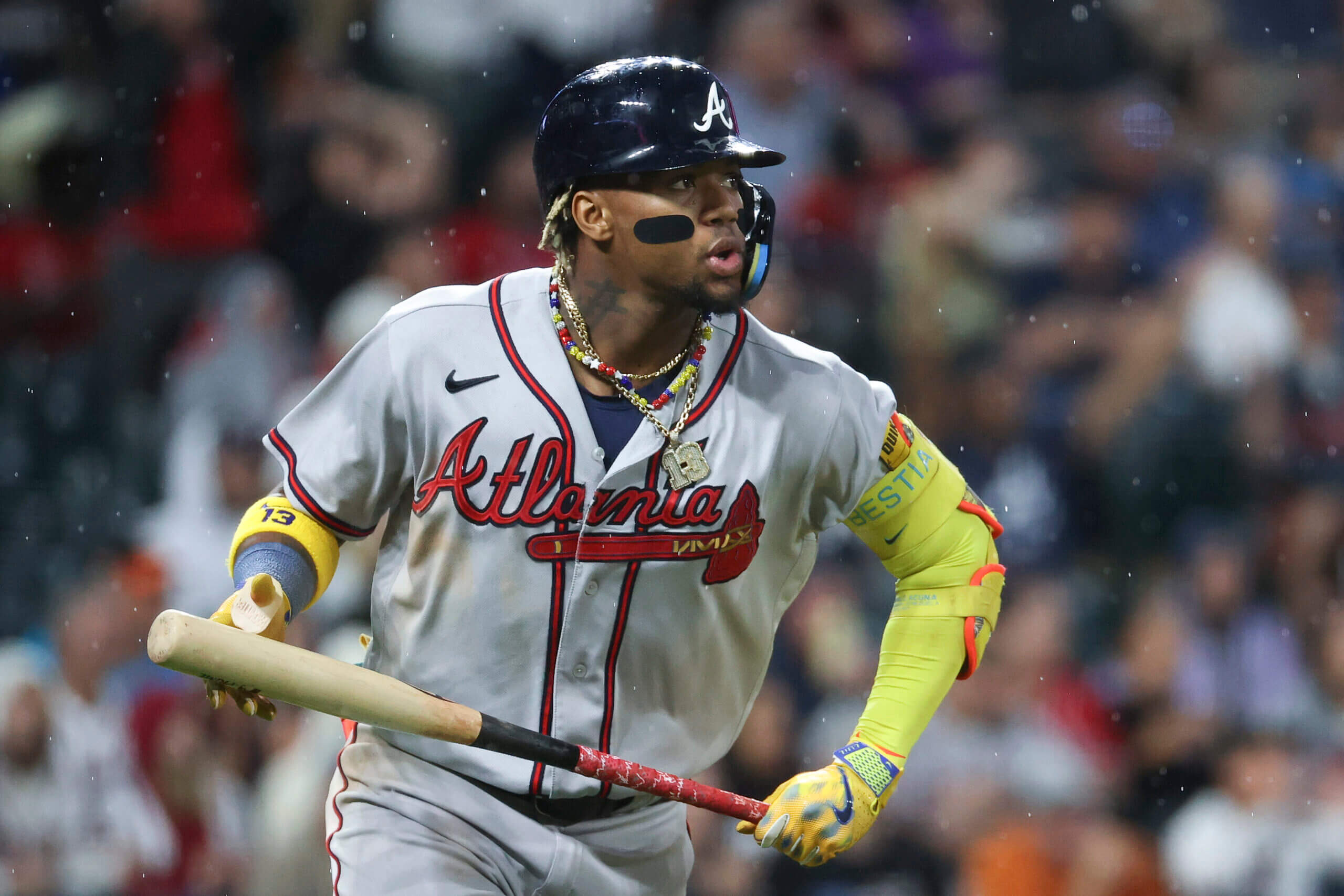 "Braves' Ronald Acuña Jr. Undergoes Knee MRI, Expected Ready for Opening Day 2024"
