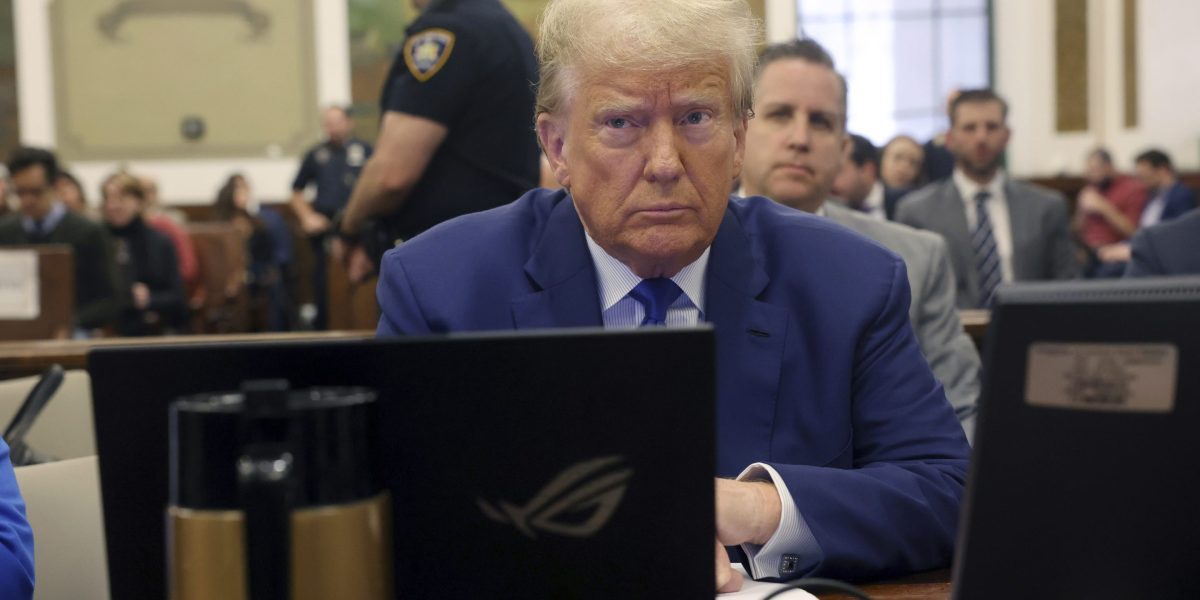 "Bankers Skeptical of Trump's NFL Ownership Approval, Emails Reveal"