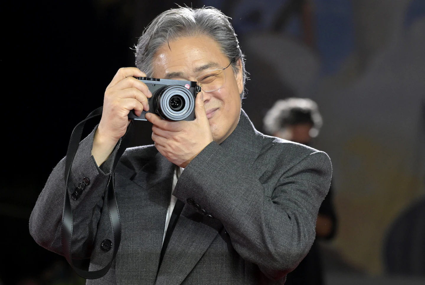 Featured image for Park Chan-wook's 'No Other Choice' Steals the Spotlight at Venice Film Festival