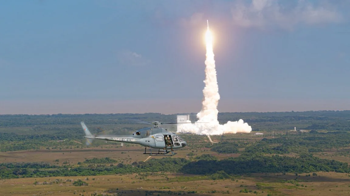 Orbex enters insolvency as China nails reusable boosters and Starship eyes V3 test