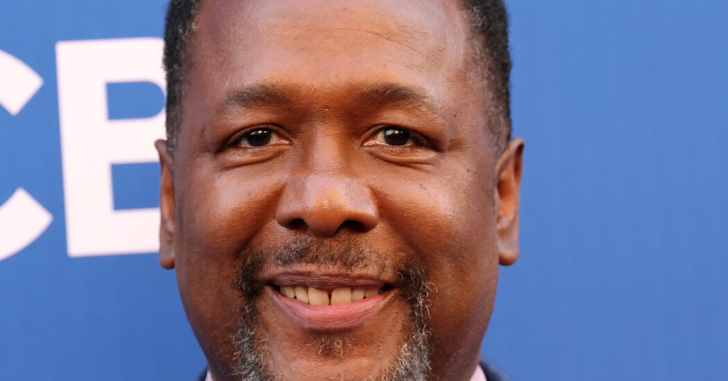 Featured image for Wendell Pierce Alleges Racist Rejection in Harlem Apartment Rental