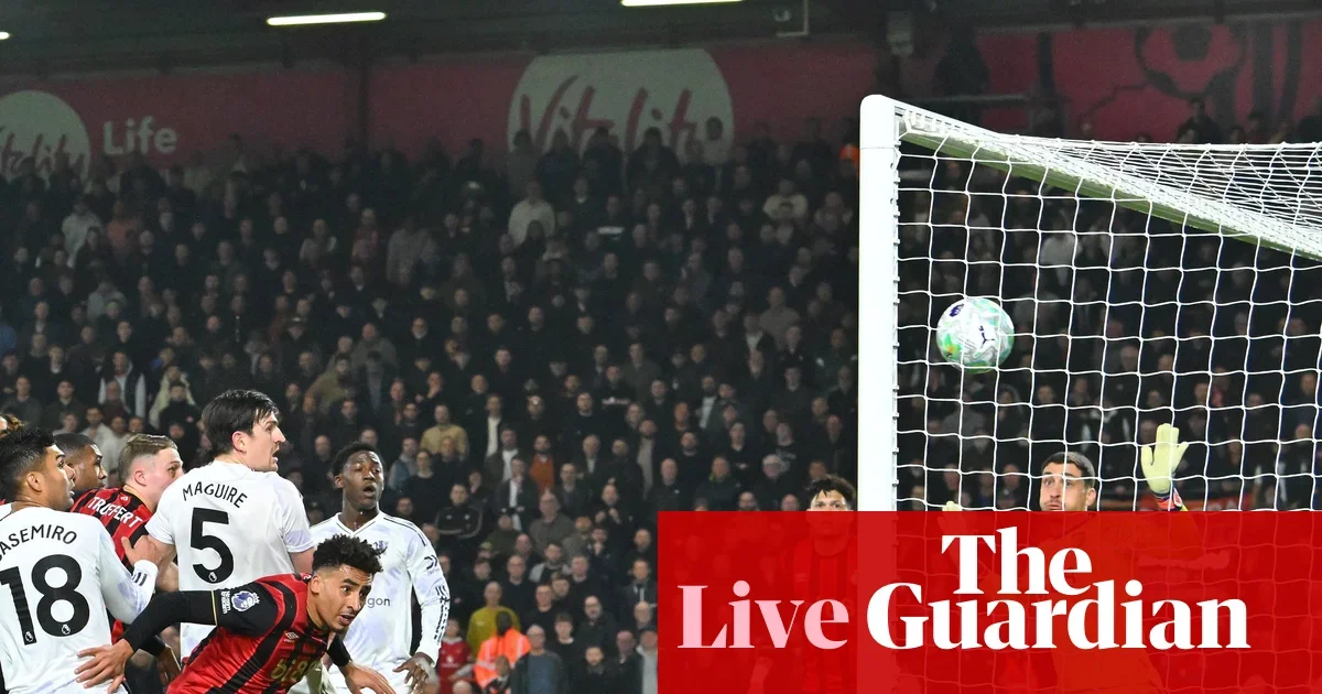 Maguire red sparks late drama as Bournemouth salvage a 2-2 draw with United