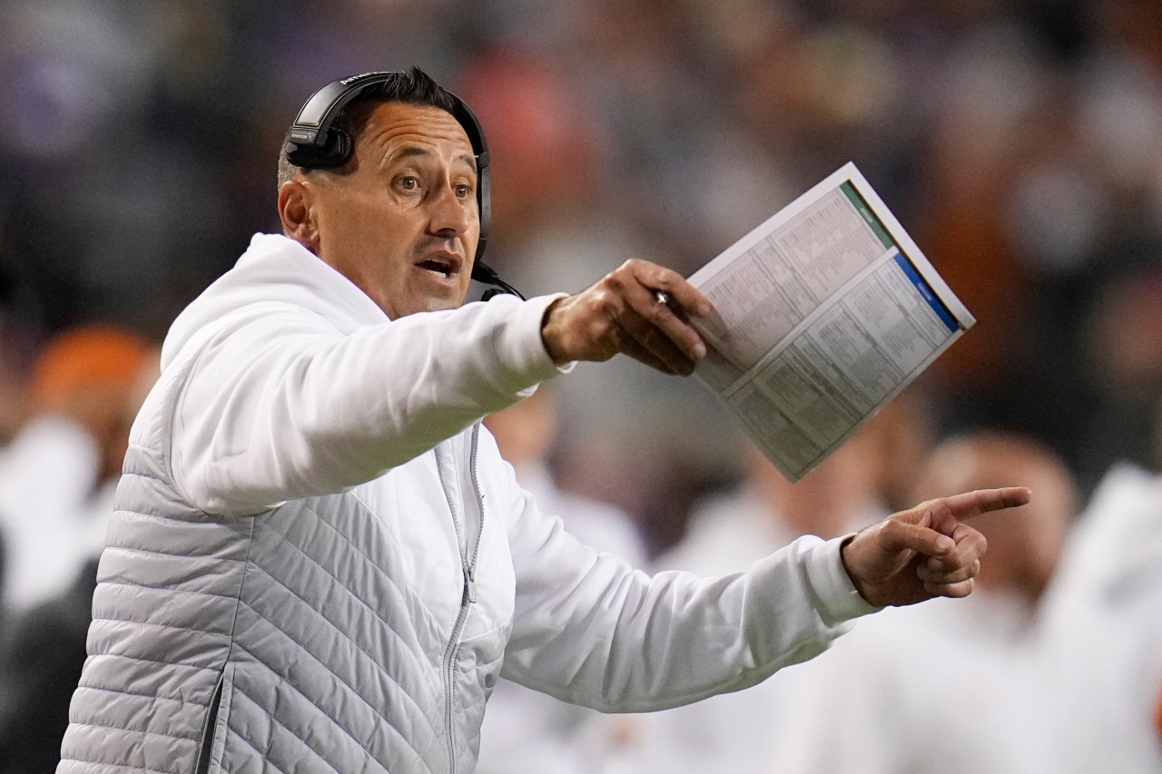 "Texas Longhorns' 2025 SEC Football Schedule and Opponents Revealed"