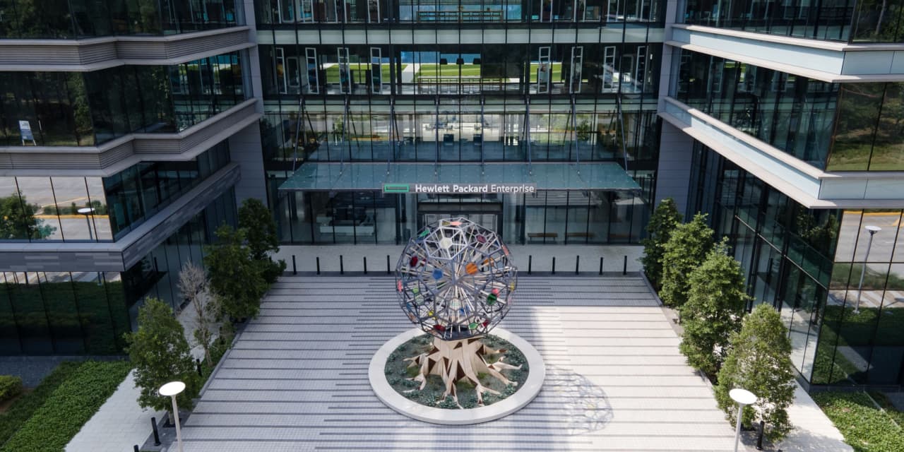 Featured image for HP Enterprise Exceeds Expectations with Strong Networking Gear Demand