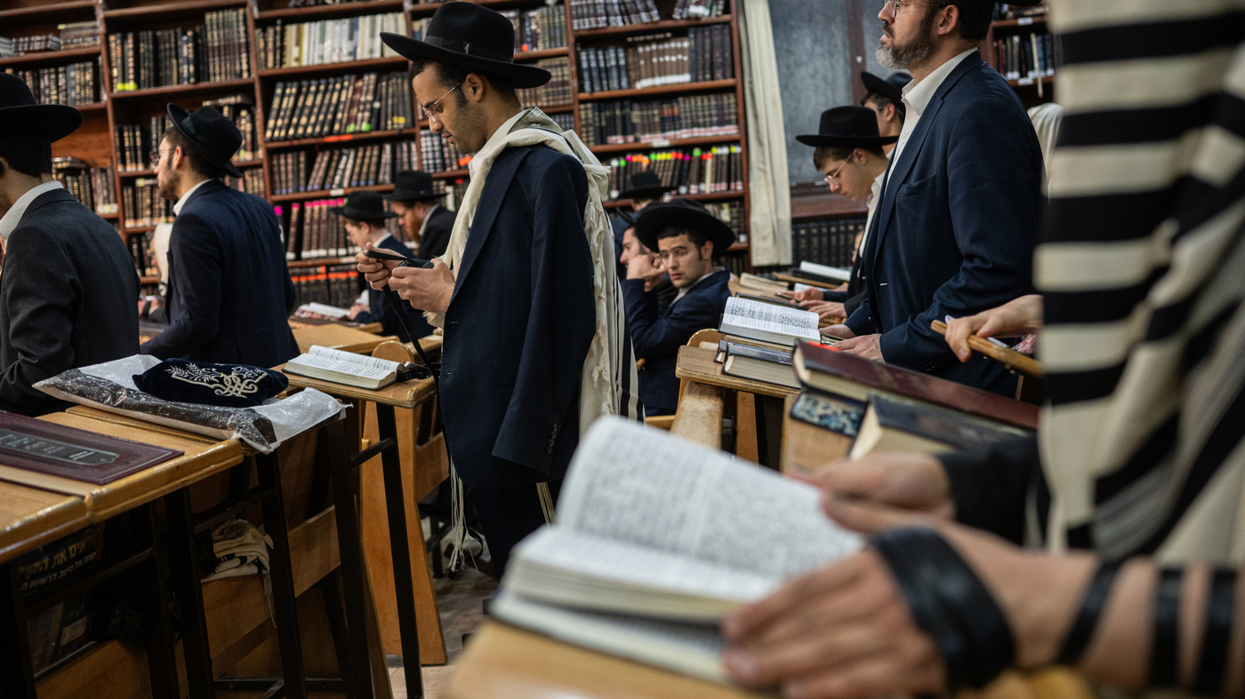 Featured image for "Israeli Government's Stance on Drafting Haredi Men Sparks Debate"