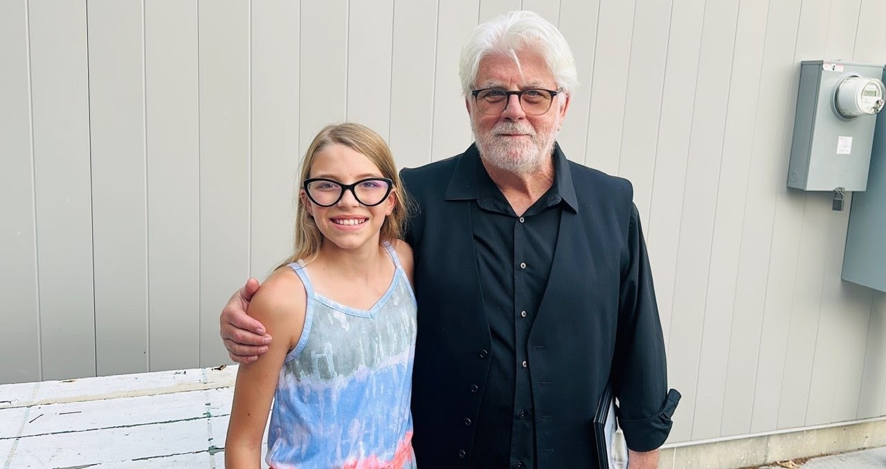 Featured image for Meeting her Idol: 11-year-old Superfan's Dream Comes True at Michael McDonald Concert
