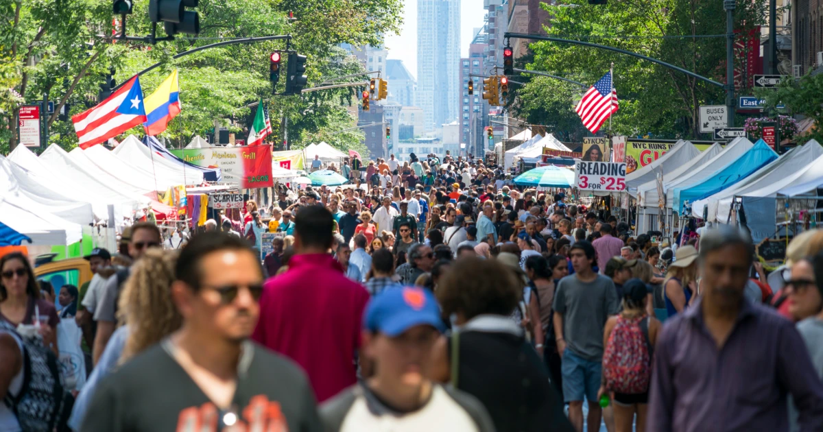 Featured image for U.S. Immigrant Population Declines Amid Policy Changes and Record Numbers of Departures