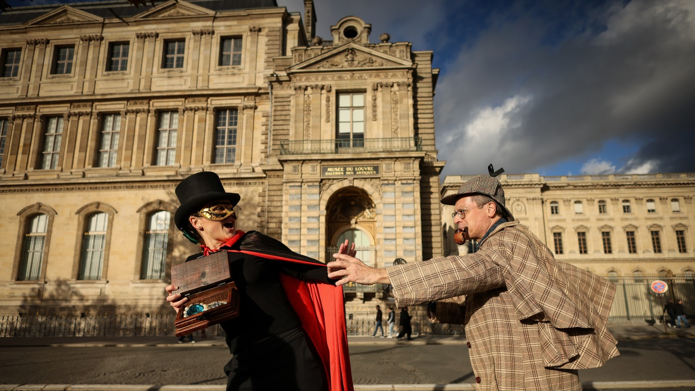 Featured image for Louvre Heist: Inside Job Sparks Viral Buzz and Memes