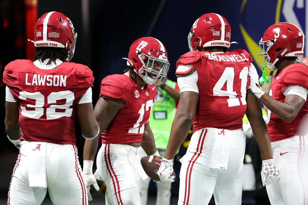Alabama Shocks Georgia, Ends 29-Game Win Streak in SEC Title Showdown