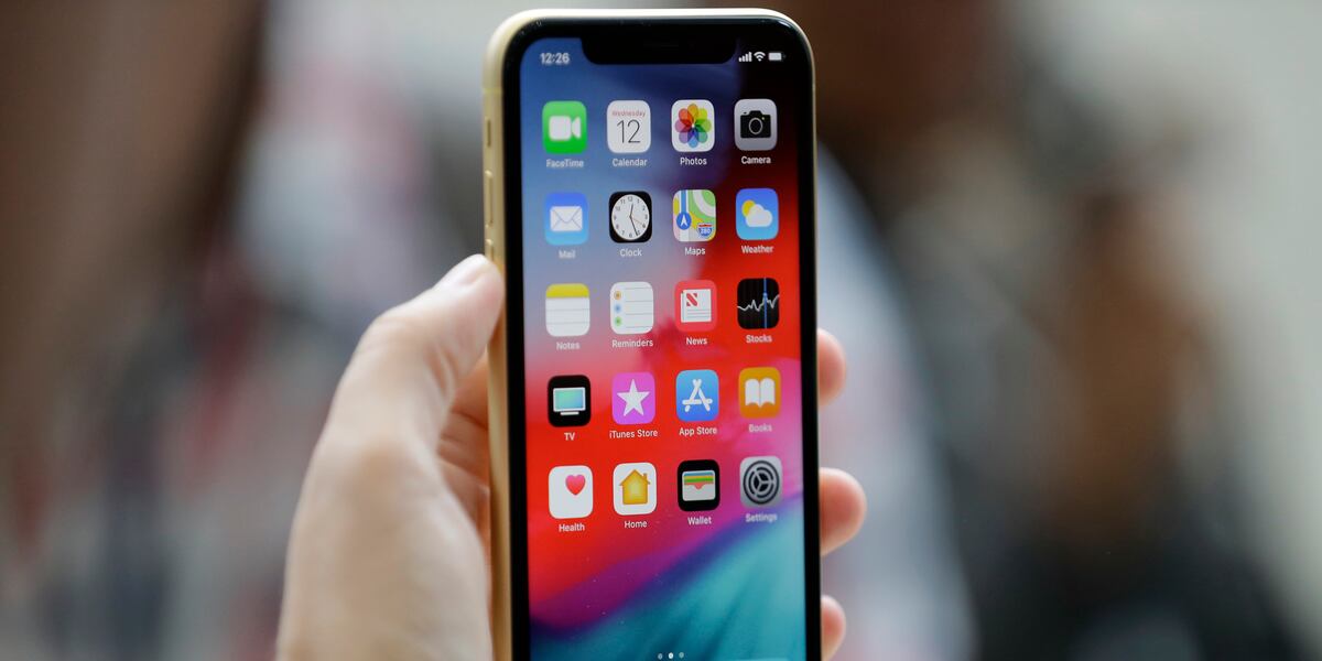 FBI Warns Against Cross-Platform Texting for Security Reasons