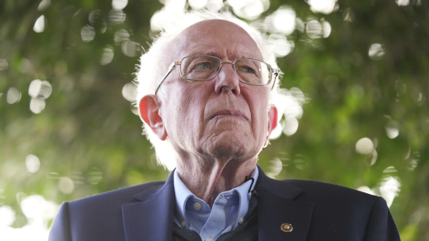 Featured image for "Arrest Made in Arson at Bernie Sanders' Vermont Office"