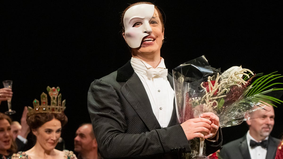 Featured image for Saying Goodbye to Broadway's 'Phantom of the Opera'