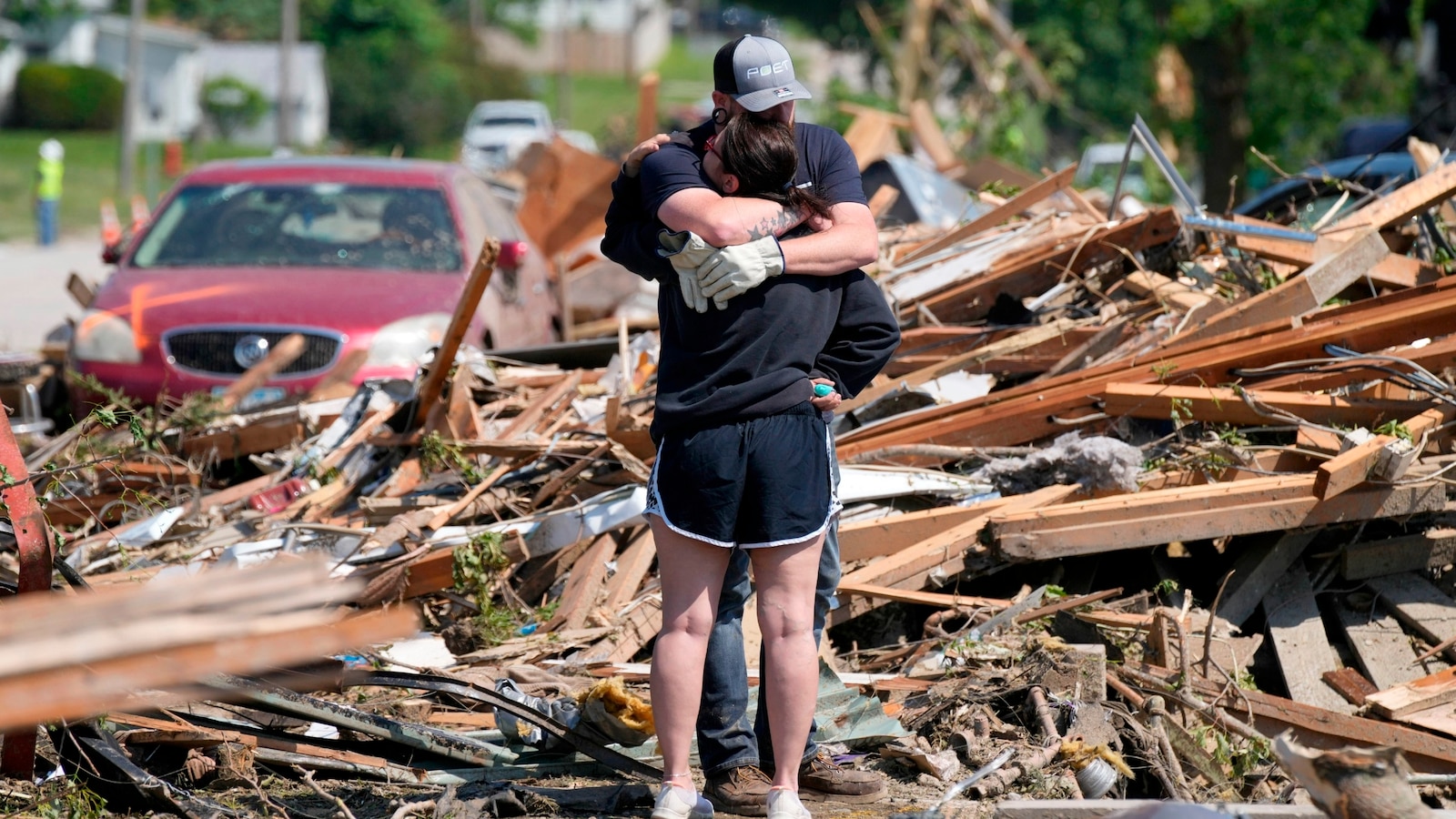 Severe Weather and Sunshine Mix for Memorial Day Weekend