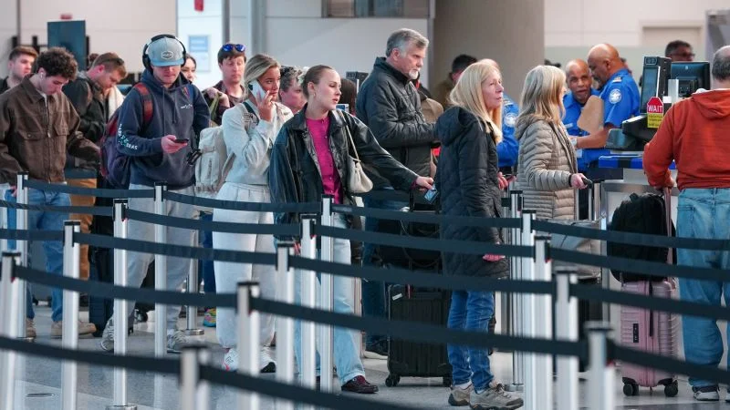 TSA staffing gaps spark nationwide airport delays amid DHS funding stalemate