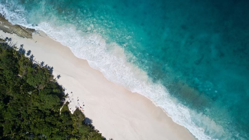 Featured image for Seychelles: A Sustainable Paradise for Long-Term Travelers