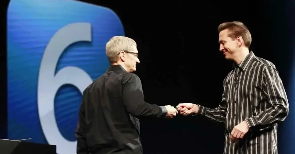 Apple engineers exploring ChatGPT-like AI despite Siri's shortcomings.