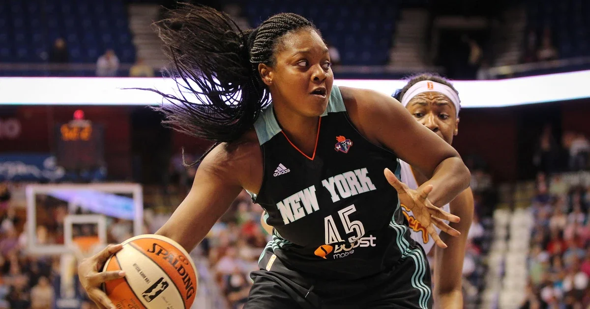 Former WNBA Champion Kara Braxton Dies in Solo Atlanta-Area Crash at 43
