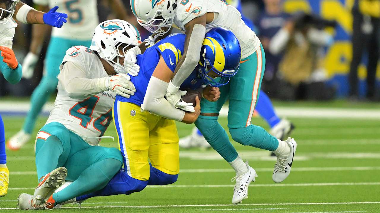 Dolphins Triumph Over Rams, Boosting Playoff Aspirations