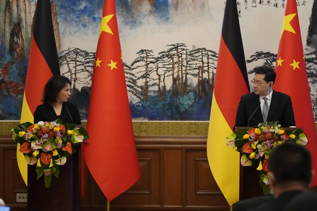 China's stance on Ukraine war and Russian weapons draws attention.