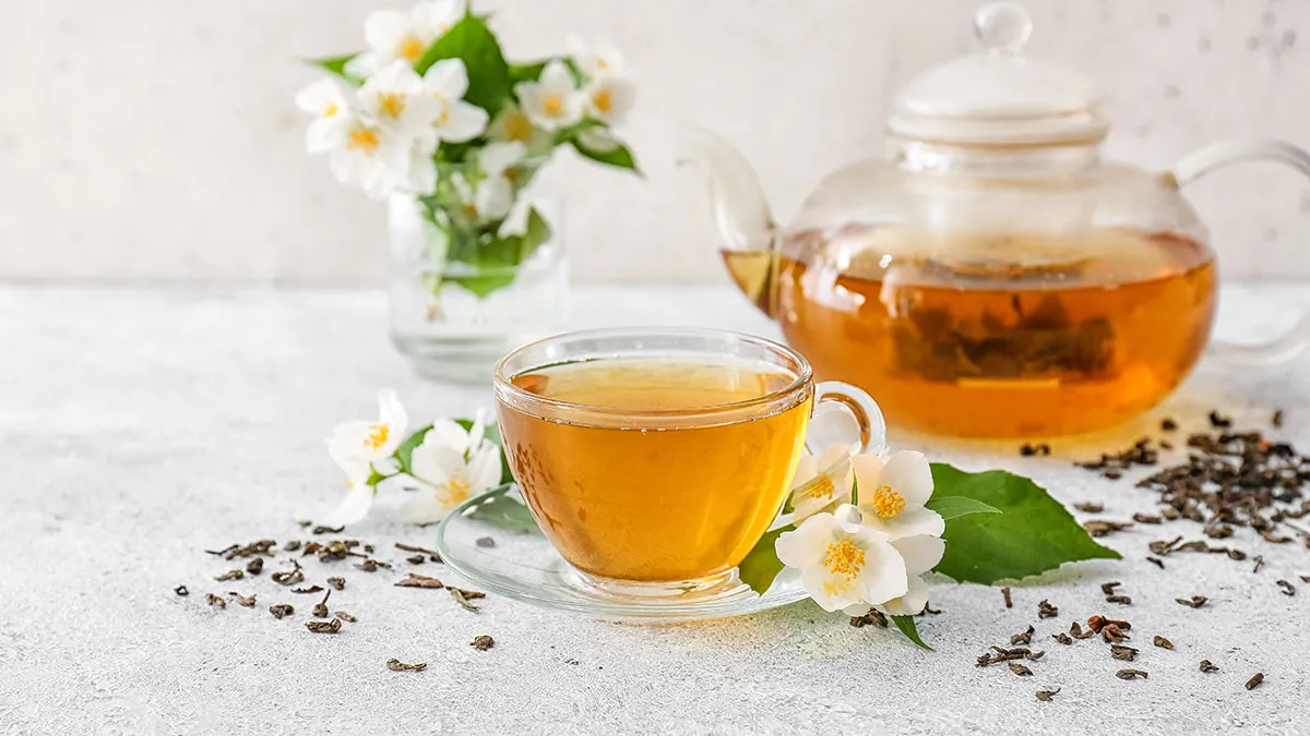 "The Surprising Perks of Sipping Jasmine Tea"