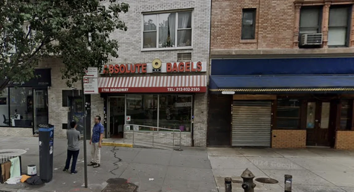 Featured image for Beloved UWS Bagel Shop Shuts Down Amid Health Concerns
