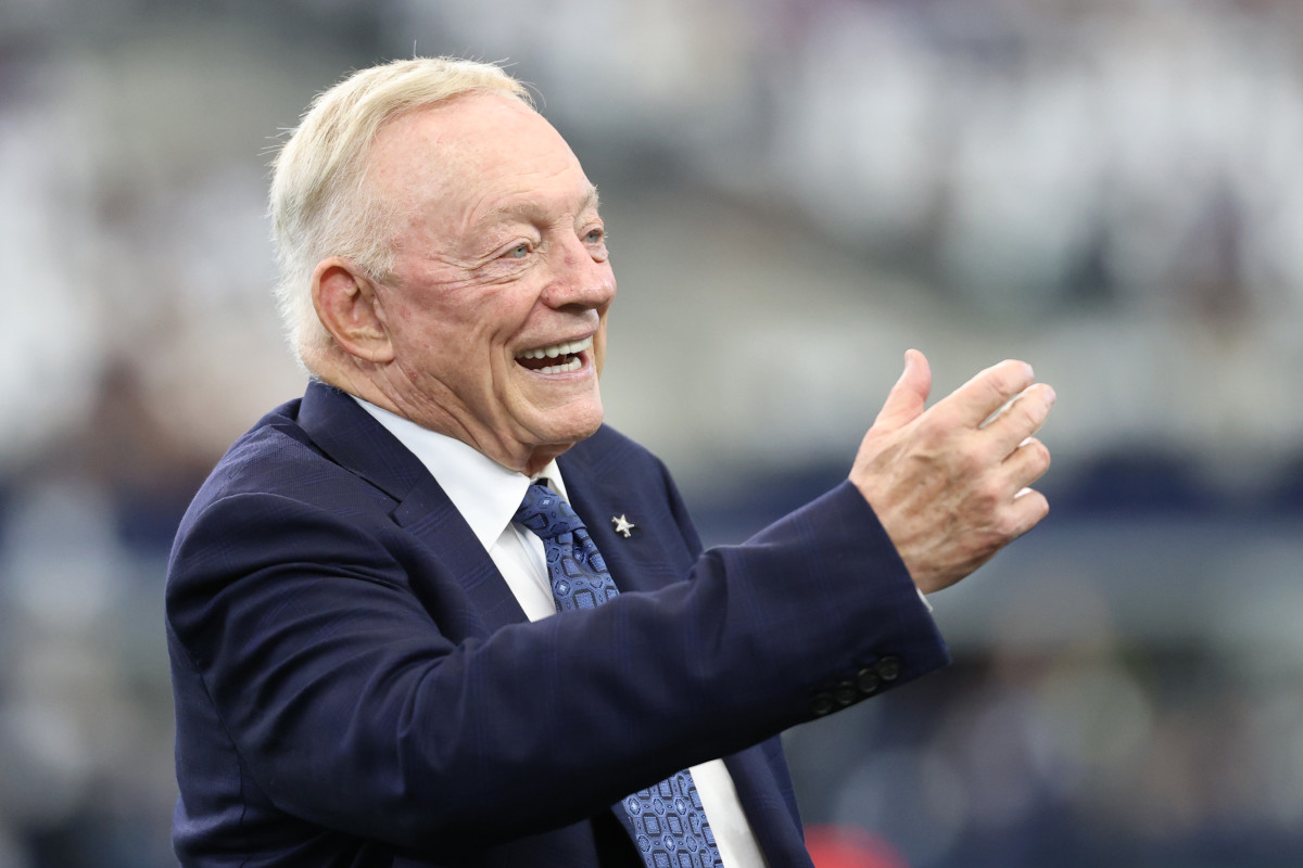 Featured image for Jerry Jones Drops Surprising Post-Loss Statement
