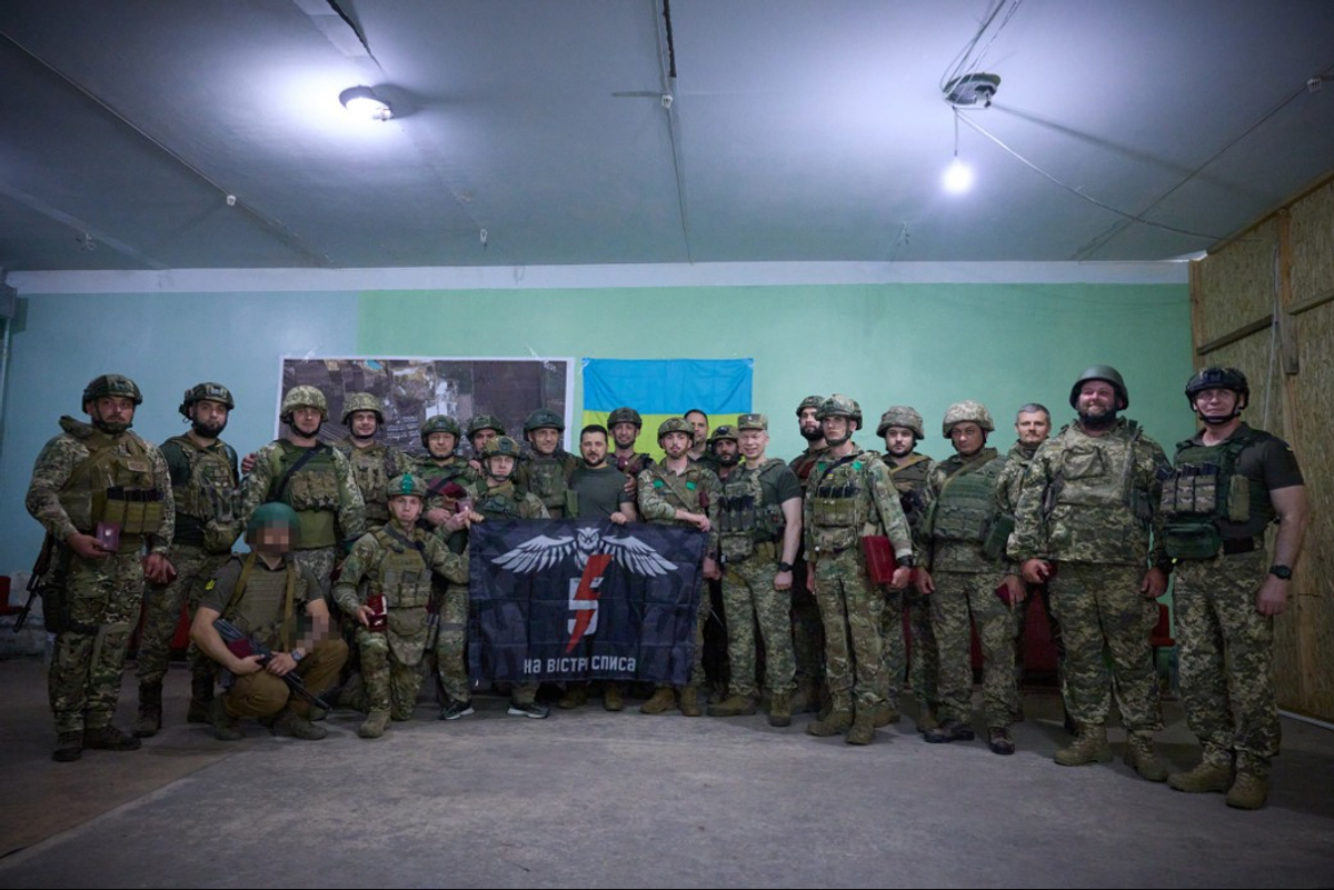 Zelensky's Frontline Visit: Medals, Selfies, and Support