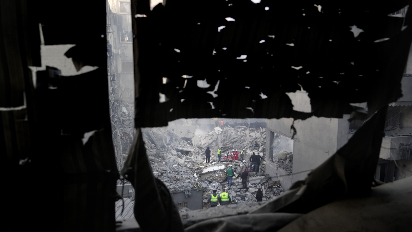 Israeli Airstrikes in Beirut Escalate Amid Ceasefire Talks