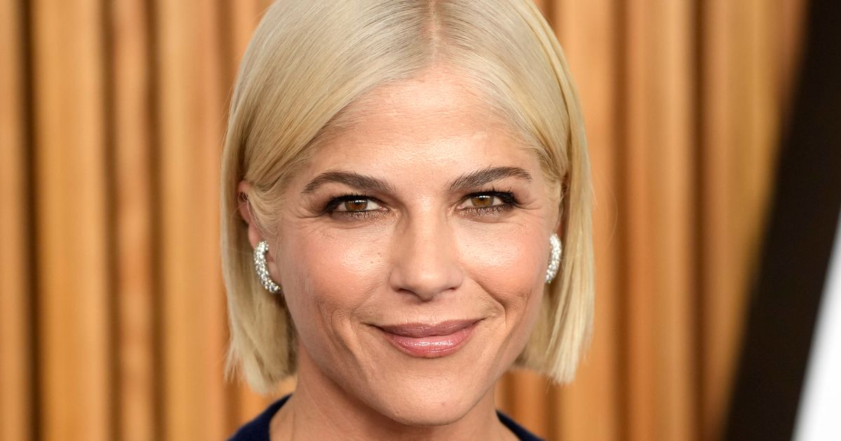 Featured image for "Selma Blair Sparks Outrage with Islamophobic Comments"