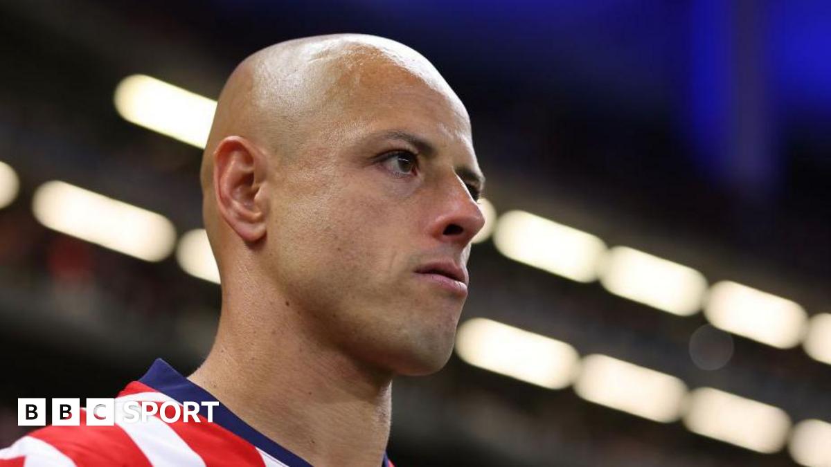 Featured image for Chicharito apologizes for sexist remarks and backlash